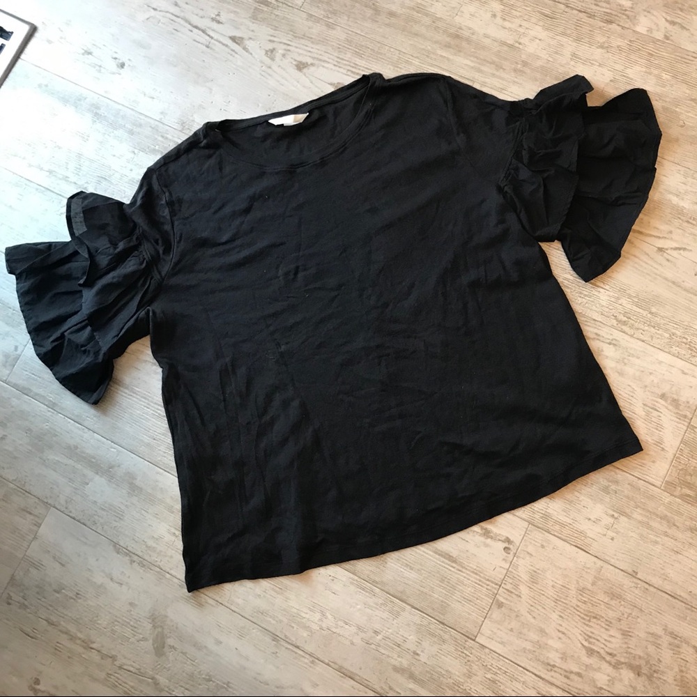 H & M Ruffle Sleeve Tee